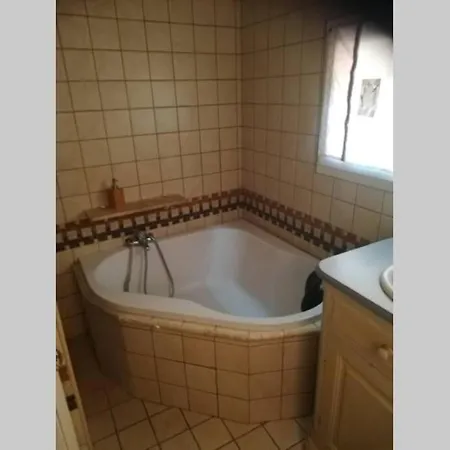 Le Petit Nid * L'Isle-sur-la-Sorgue